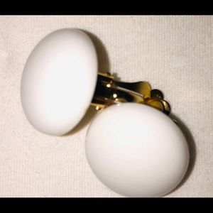 White dome Earrings